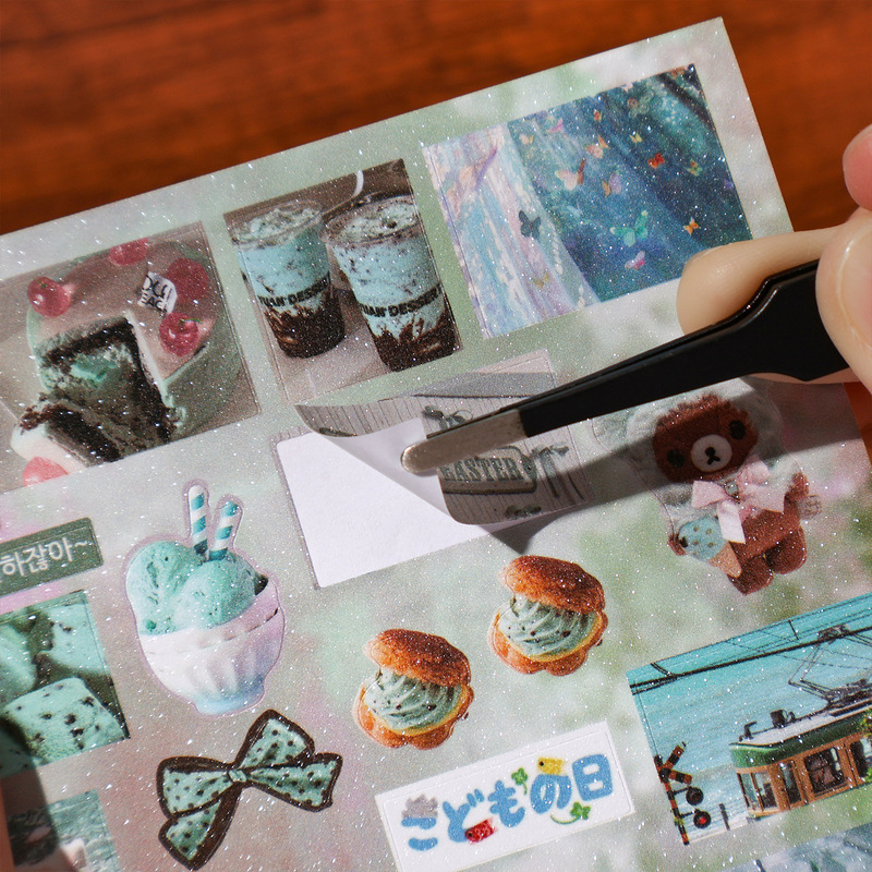 Embellishments For Scrapbooking - Милая книга наклеек в японском стиле